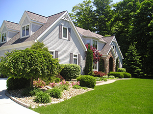 Landscapers and Lawncare Services in Paris, TN